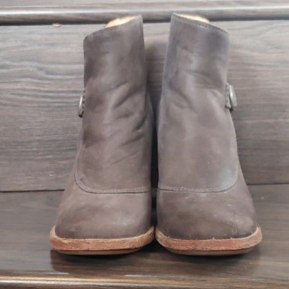 Timberland Brown Ankle Boots - Picture 12 of 12